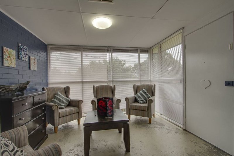 Photo - 106 Daffodil Road, Boronia VIC 3155 - Image 7