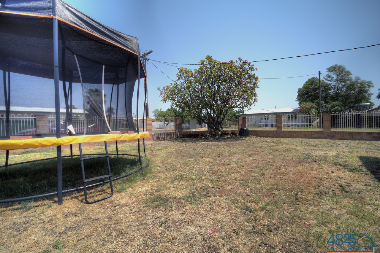 106 EMU STREET, Townview QLD 4825 - Image 7