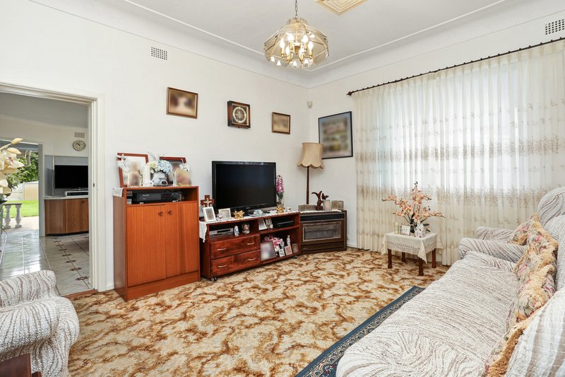 Photo - 106 Garden Street, Maroubra NSW 2035 - Image 4