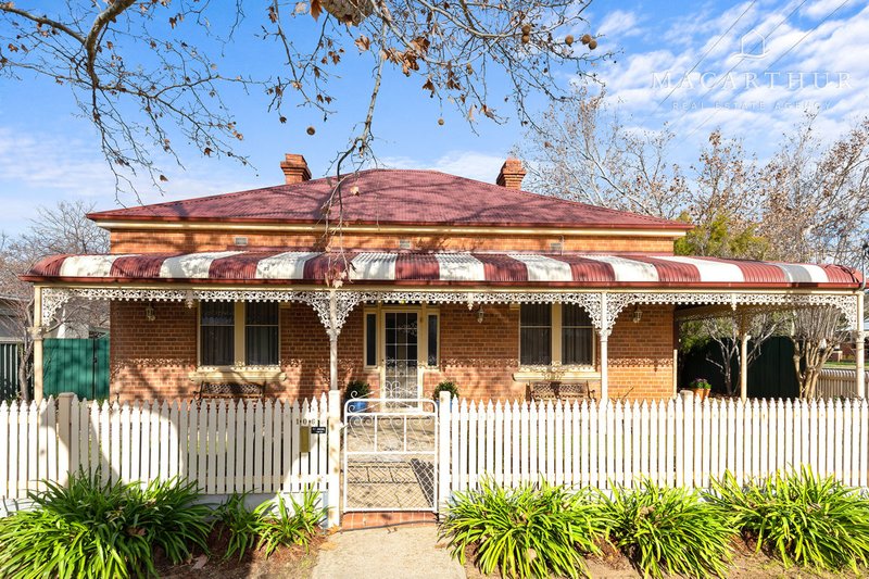 106 Gurwood Street, Wagga Wagga NSW 2650