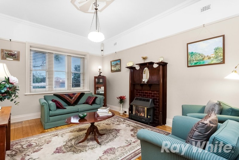 Photo - 106 Hunter Street, Brunswick West VIC 3055 - Image 2