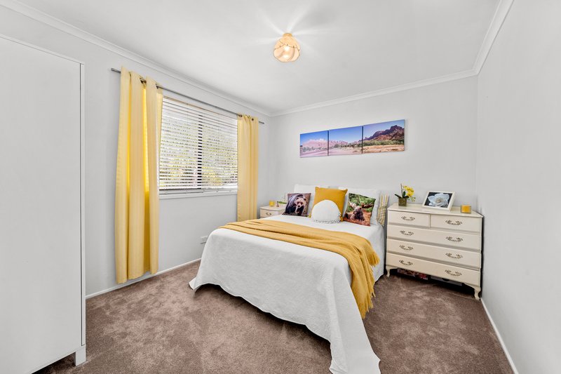 Photo - 106 Kallista Road, Rochedale South QLD 4123 - Image 7