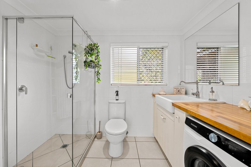 Photo - 106 Kallista Road, Rochedale South QLD 4123 - Image 14