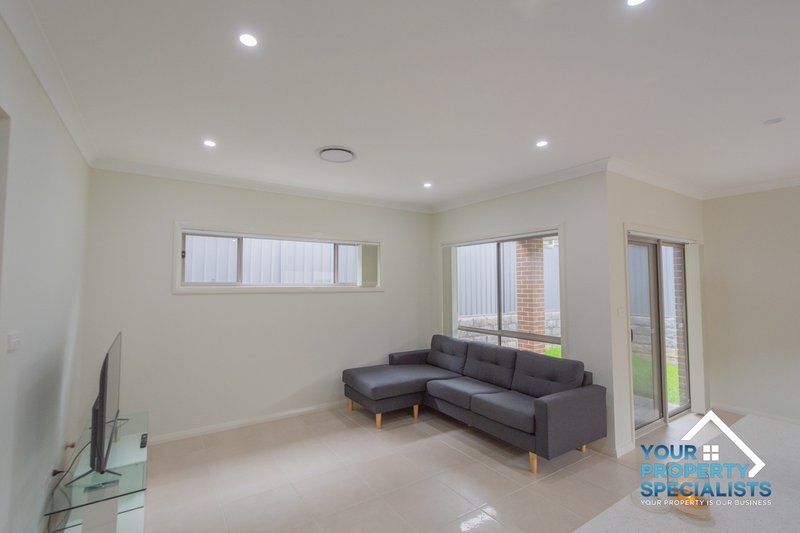 Photo - 106 Kavanagh Street, Gregory Hills NSW 2557 - Image 4