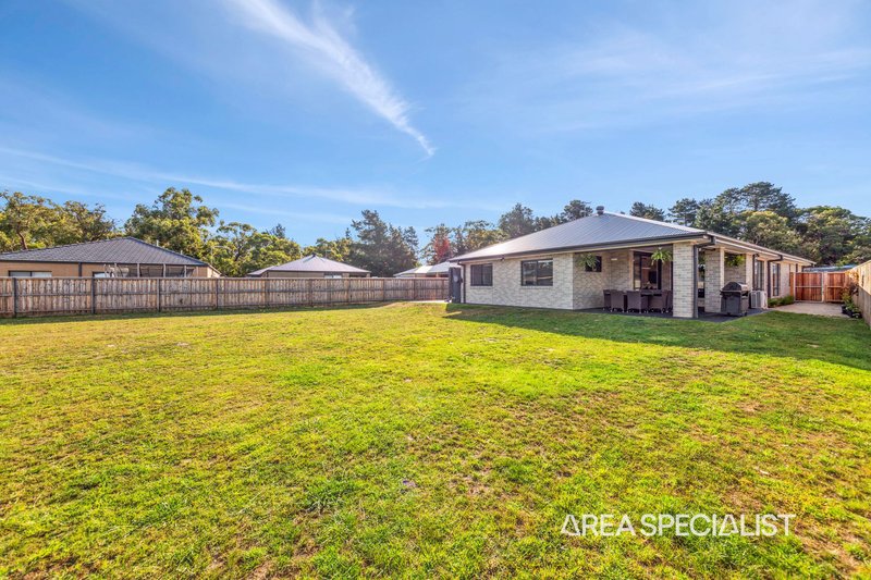 Photo - 106 Langley Boulevard, Lang Lang VIC 3984 - Image 11