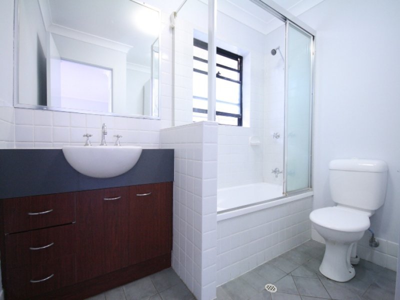Photo - 106 Linton Street, Kangaroo Point QLD 4169 - Image 5