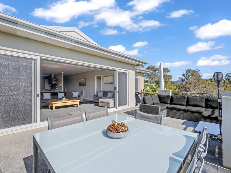Photo - 106 Main Road, Binalong Bay TAS 7216 - Image 12