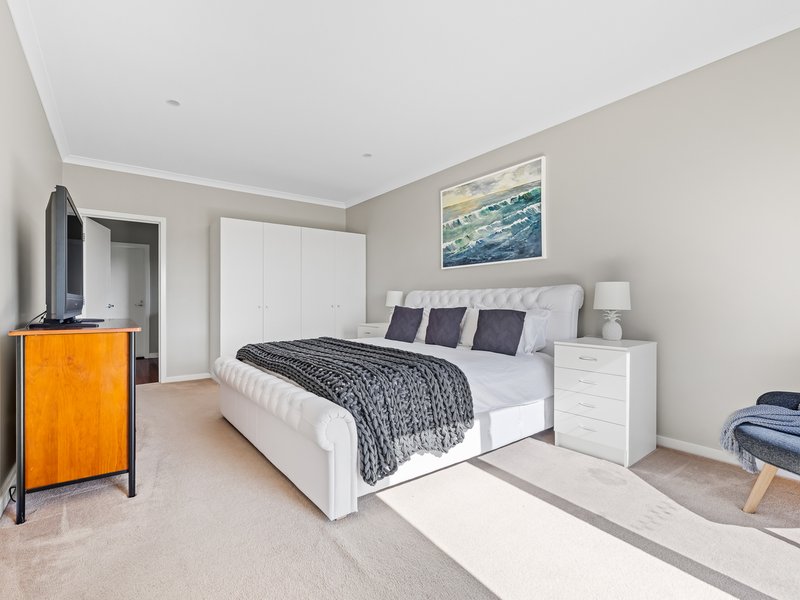 Photo - 106 Main Road, Binalong Bay TAS 7216 - Image 19
