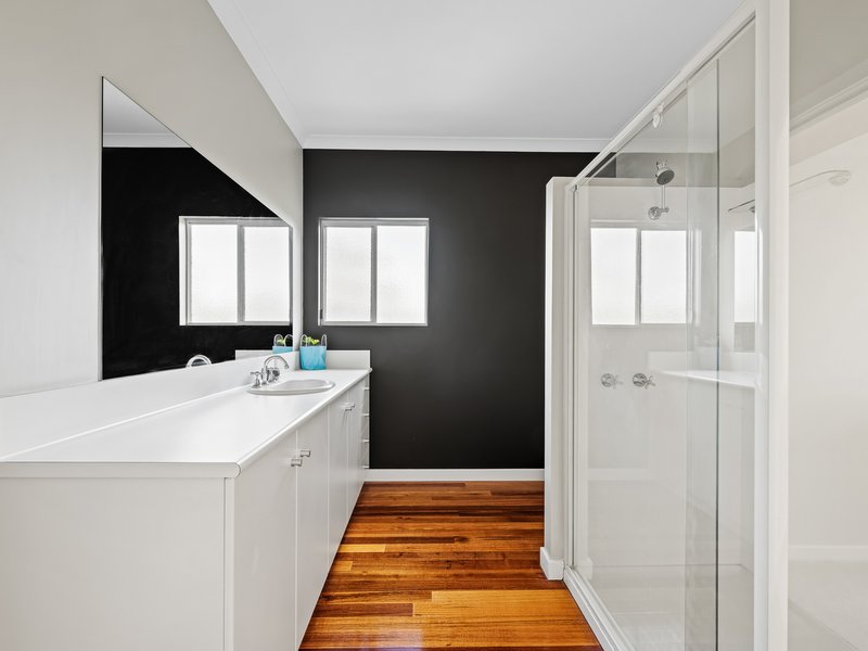Photo - 106 Main Road, Binalong Bay TAS 7216 - Image 20