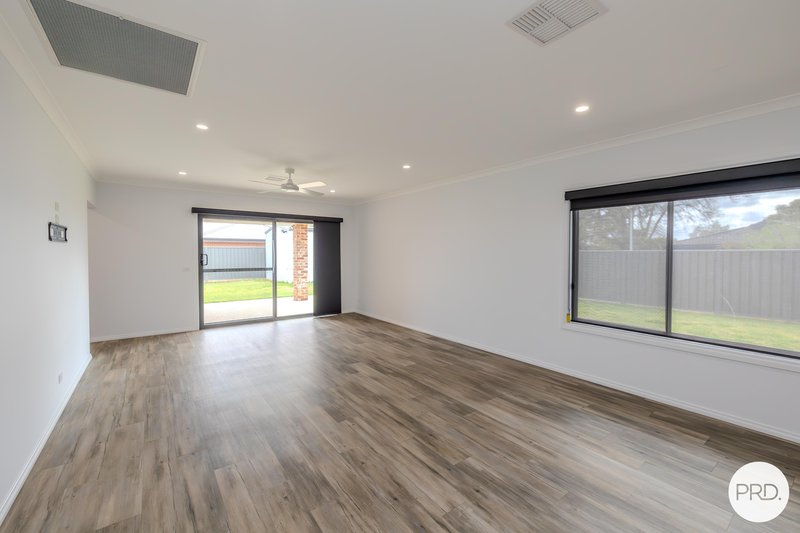 Photo - 106 Matthew Flinders Drive, Mildura VIC 3500 - Image 10