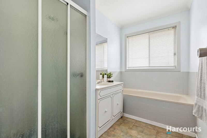 Photo - 106 Mccurdy Road, Herne Hill VIC 3218 - Image 8