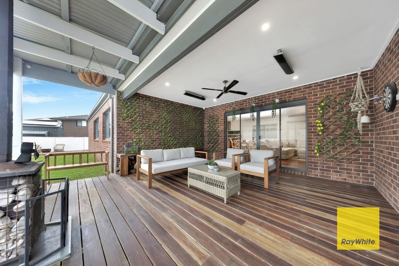 Photo - 106 Mernda Village Drive, Mernda VIC 3754 - Image 17