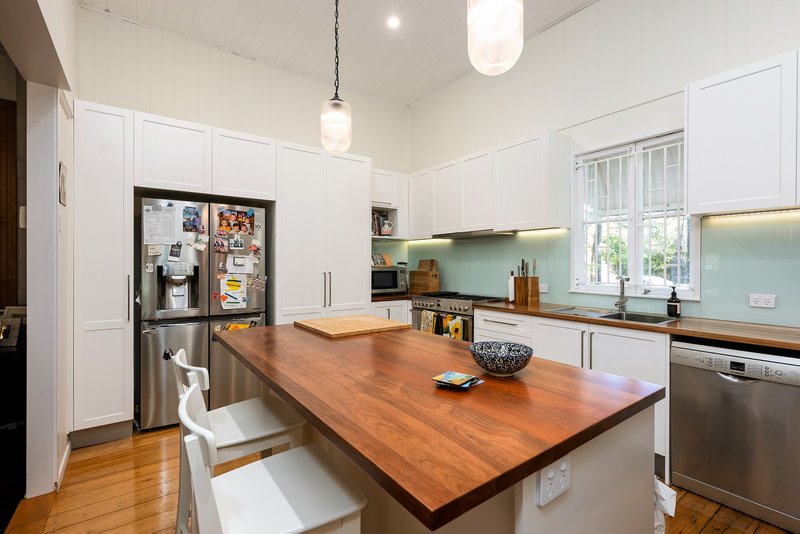 Photo - 106 Mount Crosby Road, Tivoli QLD 4305 - Image 14