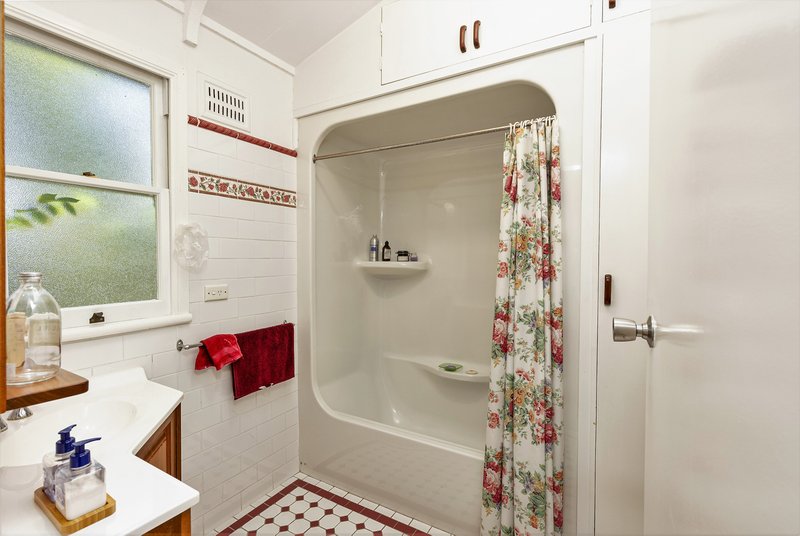 Photo - 106 Mount Crosby Road, Tivoli QLD 4305 - Image 20