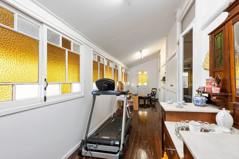 Photo - 106 Mount Crosby Road, Tivoli QLD 4305 - Image 21