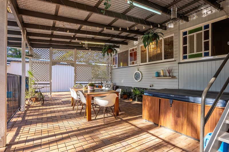 Photo - 106 Mount Crosby Road, Tivoli QLD 4305 - Image 25