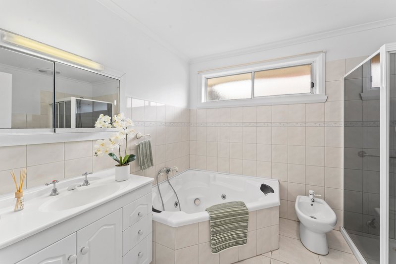Photo - 106 Myrtle Street, Springvale South VIC 3172 - Image 7