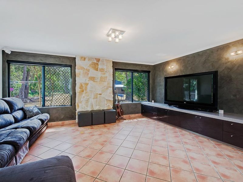 Photo - 106 Nojoor Road, Mudjimba QLD 4564 - Image 13