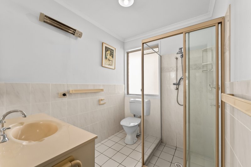Photo - 106 O'Quinn Street, Nudgee Beach QLD 4014 - Image 13
