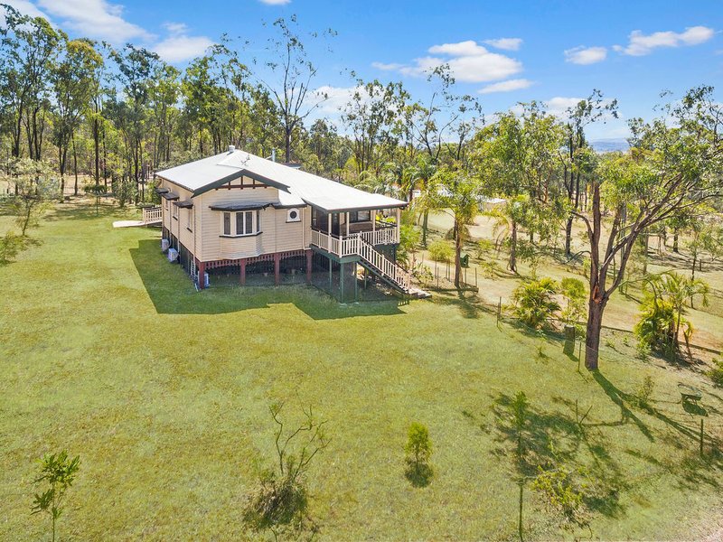 106 Pine Crescent, Esk QLD 4312