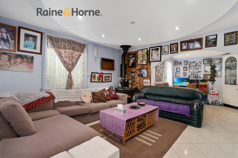 Photo - 106 Rundle Road, Busby NSW 2168 - Image 3