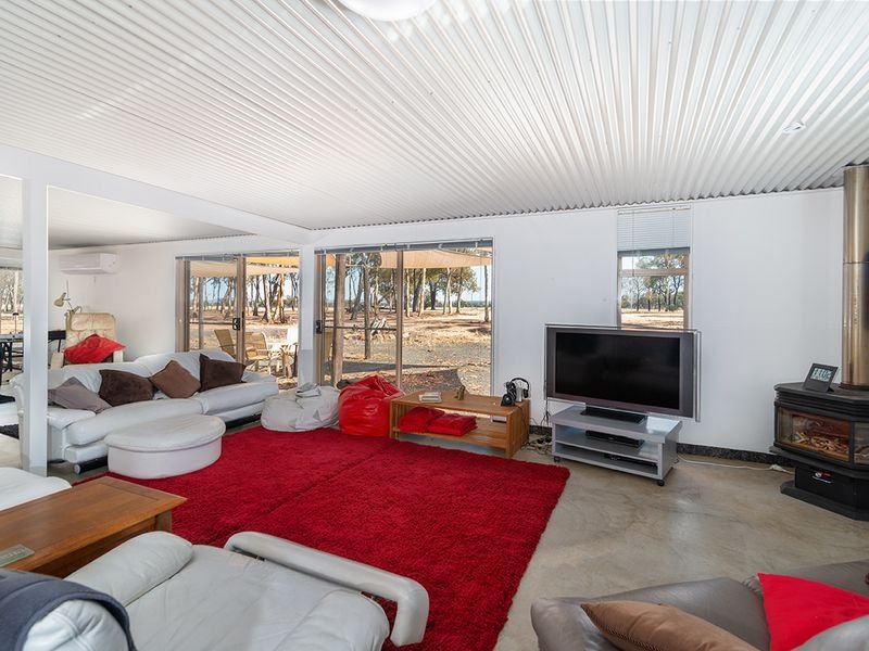 Photo - 106 Stubbo Road, Gulgong NSW 2852 - Image 11