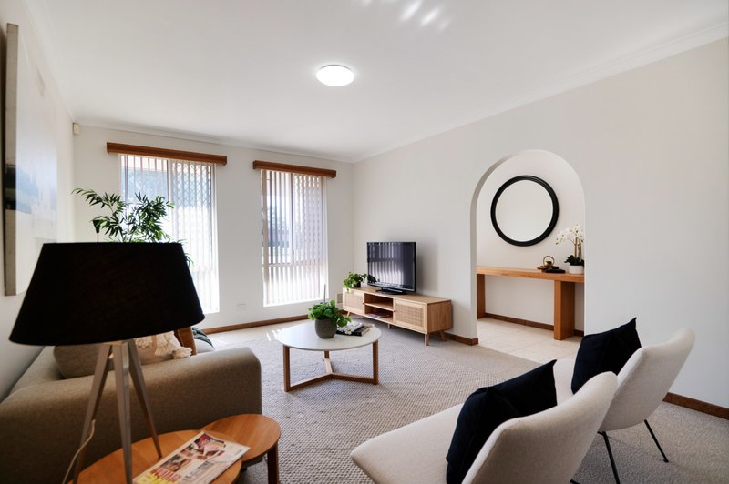Photo - 106 Telford Crescent, Stirling WA 6021 - Image 5