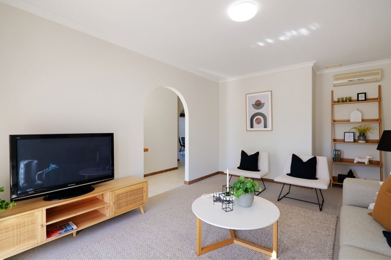 Photo - 106 Telford Crescent, Stirling WA 6021 - Image 6