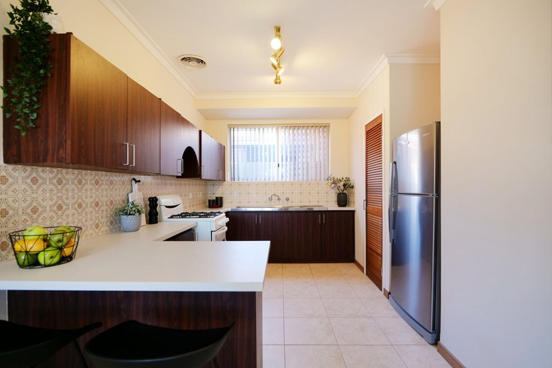 Photo - 106 Telford Crescent, Stirling WA 6021 - Image 10