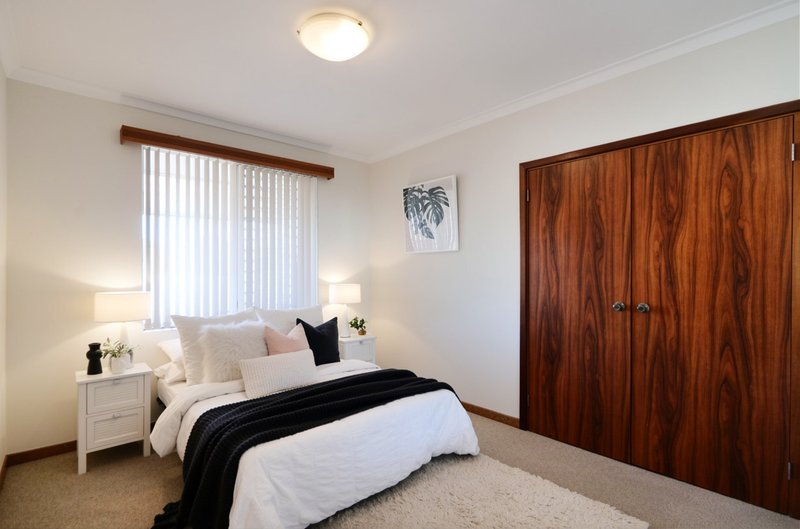 Photo - 106 Telford Crescent, Stirling WA 6021 - Image 12