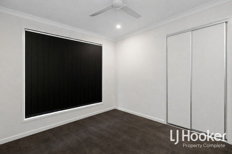 Photo - 106 Wellington Circuit, Yarrabilba QLD 4207 - Image 2