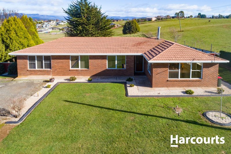 Photo - 106 West Barrack Street, Deloraine TAS 7304 - Image 2