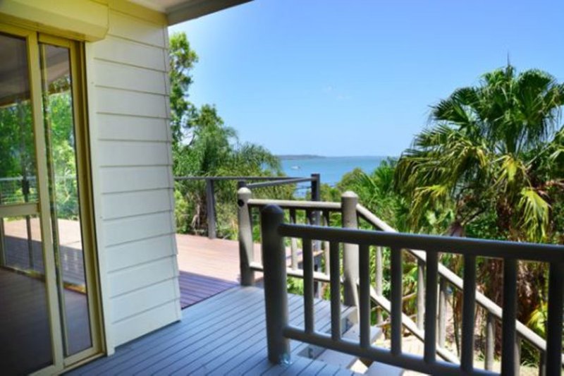 Photo - 106 Western Road, Macleay Island QLD 4184 - Image 4