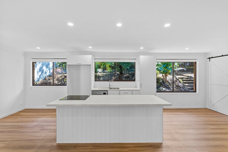 Photo - 106 Yangoora Crescent, Ashmore QLD 4214 - Image 3