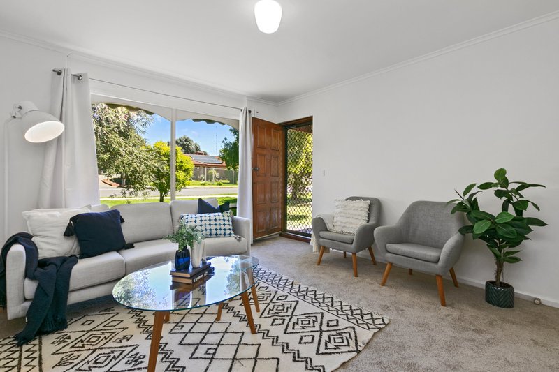 Photo - 10/60 Booth Avenue, Morphett Vale SA 5162 - Image 4