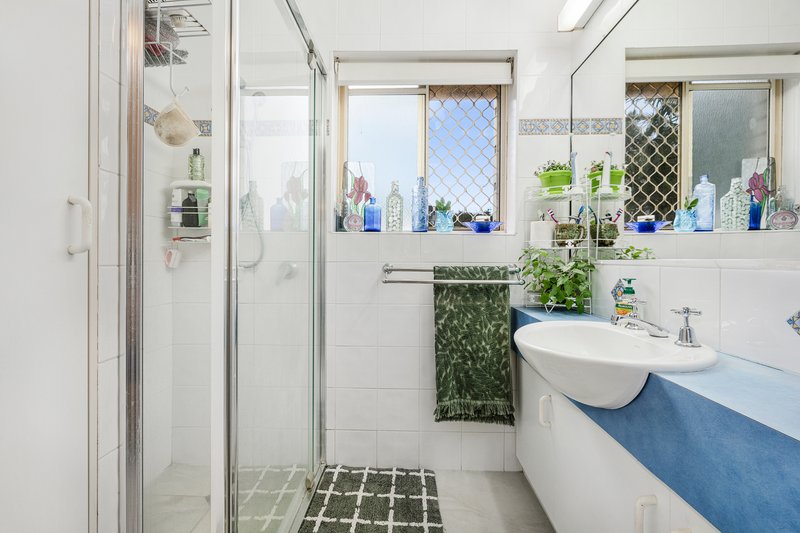 Photo - 10/60 Lower Gay Terrace, Caloundra QLD 4551 - Image 9