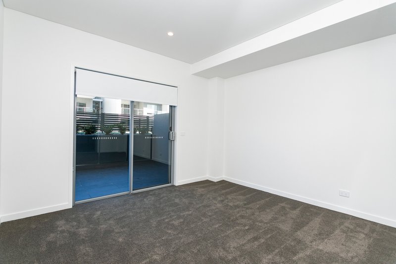 Photo - 106/1 Evelyn Court, Shellharbour City Centre NSW 2529 - Image 6