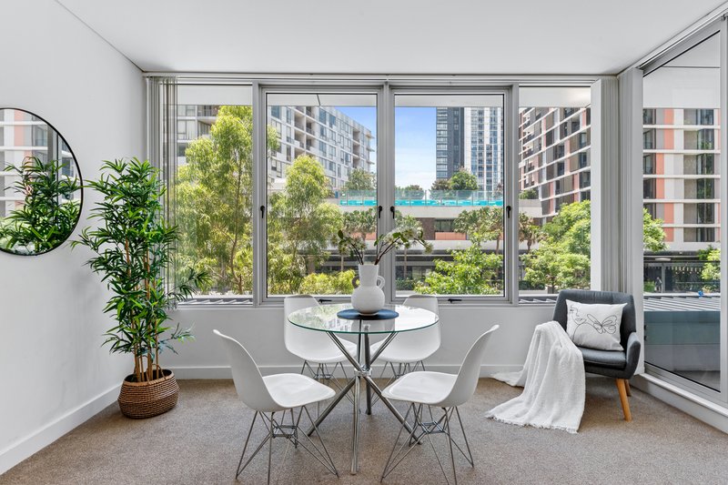 Photo - 106/1 Magdalene Terrace, Wolli Creek NSW 2205 - Image 2