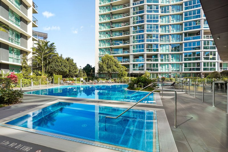 Photo - 10612/8 Harbour Road, Hamilton QLD 4007 - Image 11