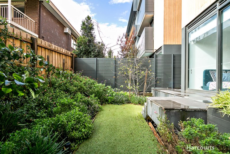 Photo - 106/19-21 Frederick Street, Doncaster VIC 3108 - Image 4