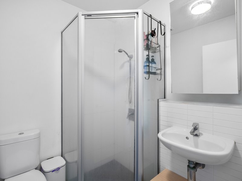 Photo - 10/62 Cordelia Street, South Brisbane QLD 4101 - Image 9