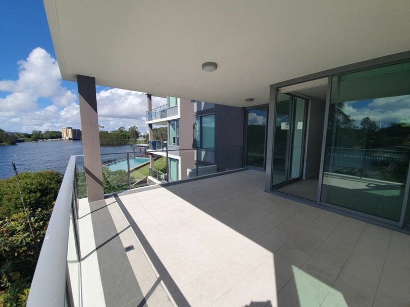 Photo - 106/22 Ben Lexcen Place, Robina QLD 4226 - Image 4