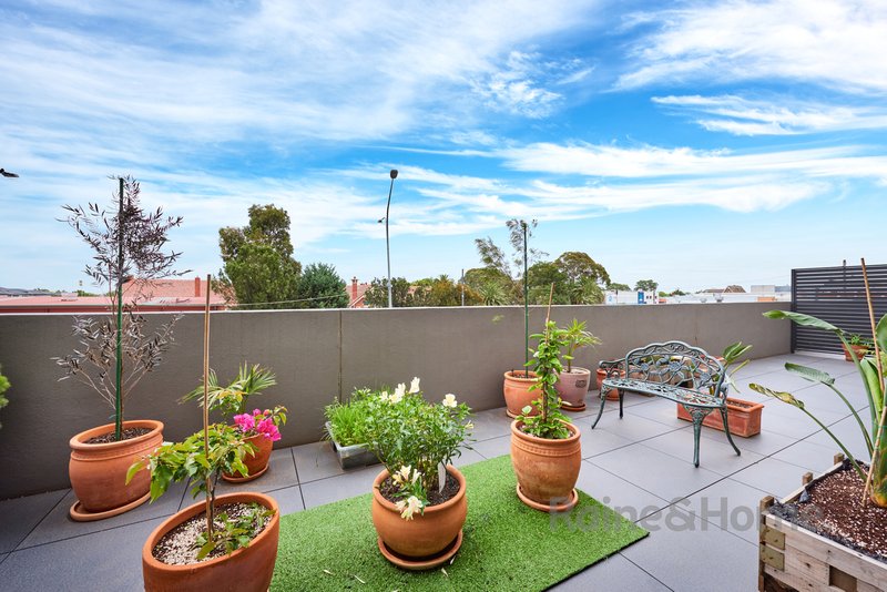 Photo - 106/28-30 Warwick Avenue, Springvale VIC 3171 - Image 8