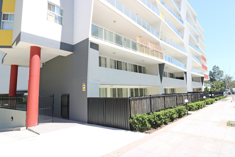 Photo - 106/3 George Street, Warwick Farm NSW 2170 - Image 2