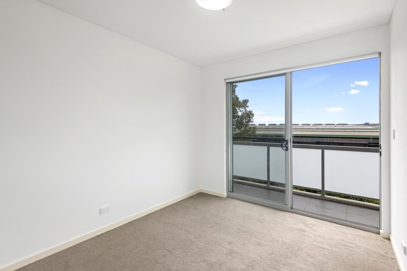 Photo - 106/31-35 Smallwood Avenue, Homebush NSW 2140 - Image 4