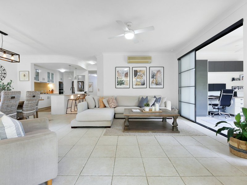 Photo - 1063/1 The Cove Crescent, Carrara QLD 4211 - Image 7