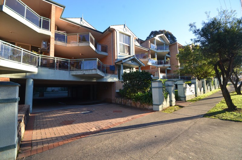 10/64-68 Fullagar Road, Wentworthville NSW 2145