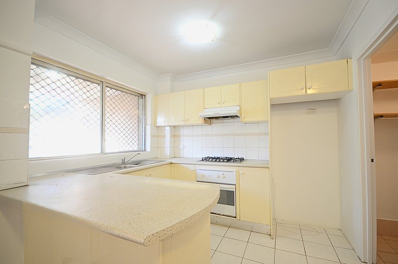 Photo - 10/64-68 Fullagar Road, Wentworthville NSW 2145 - Image 4