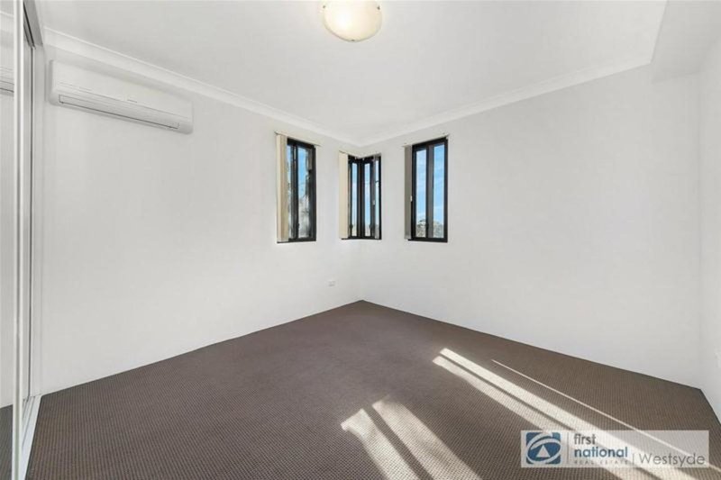 Photo - 10/65-69 Stapleton Street, Pendle Hill NSW 2145 - Image 4