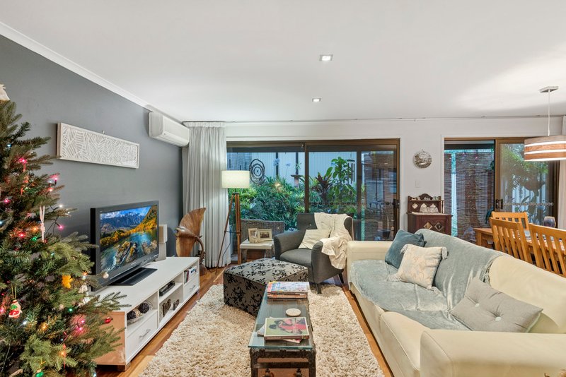 Photo - 10/65 Mitchell Avenue, Currumbin QLD 4223 - Image 3